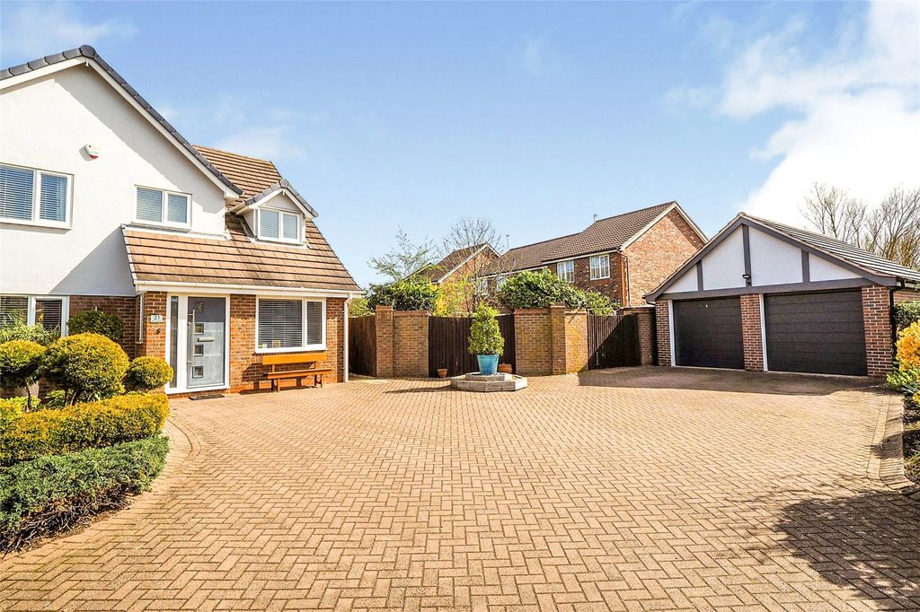 Property photo 1 of 27 Picture No. 03
