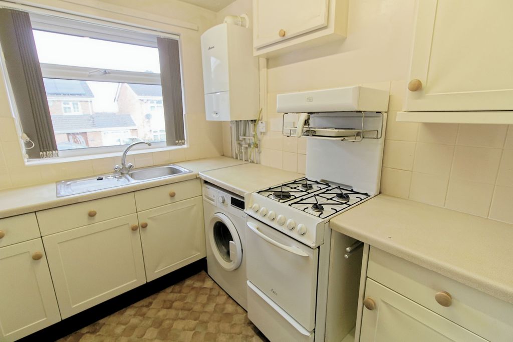 Property photo 2 of 14 Img_3885_Dxo