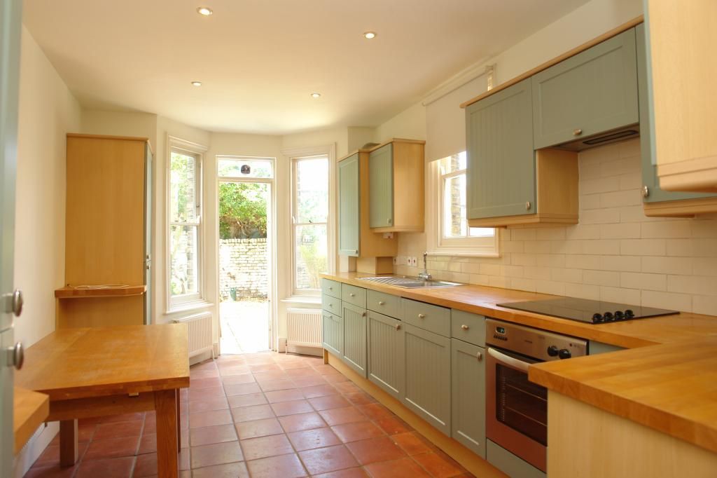 Property photo 3 of 6 Kitchen-Diner