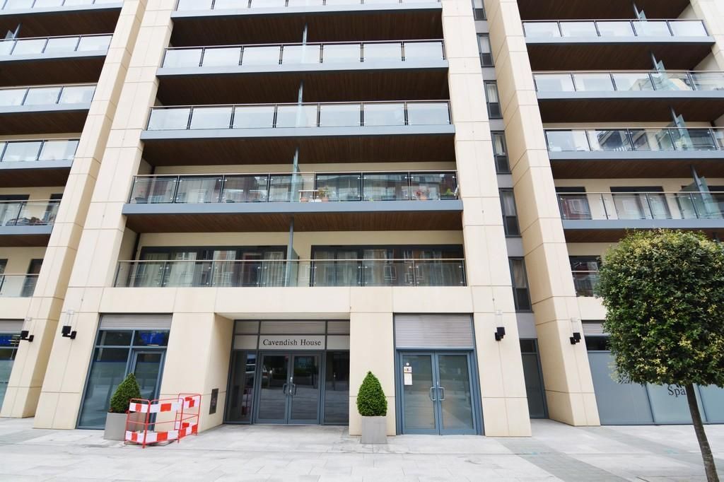 Property photo 2 of 18