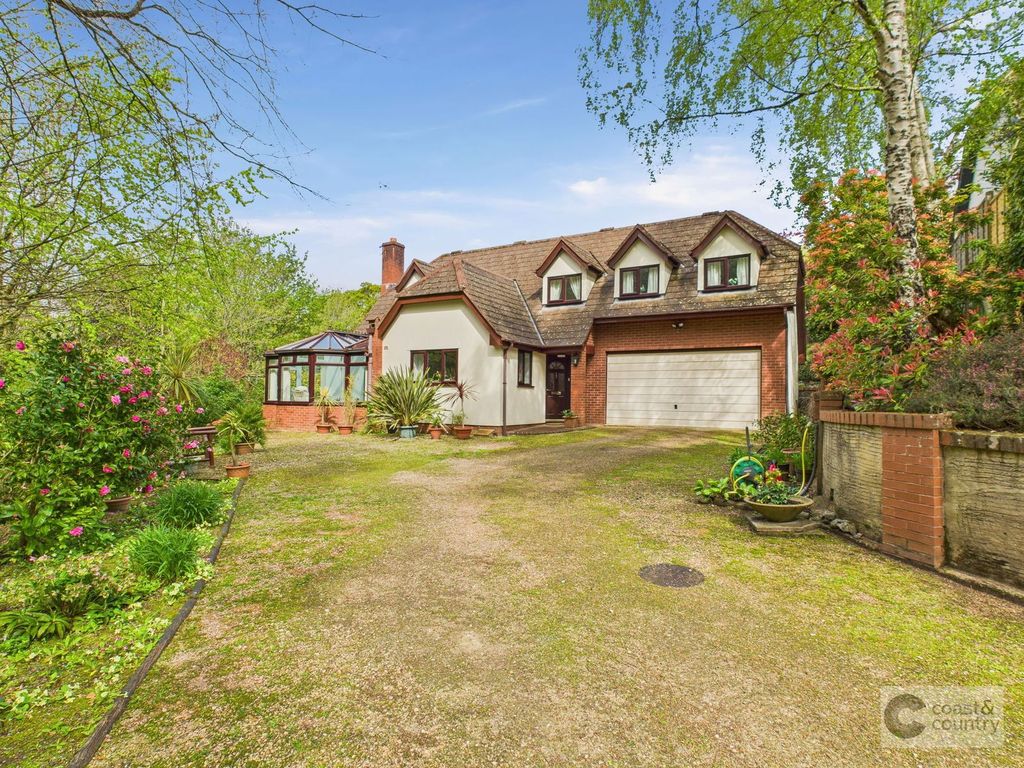 Property photo 1 of 34