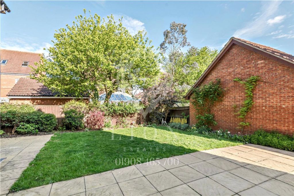 Property photo 3 of 15