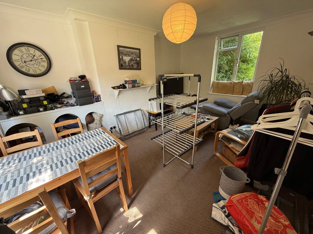 Property photo 3 of 14 4172449