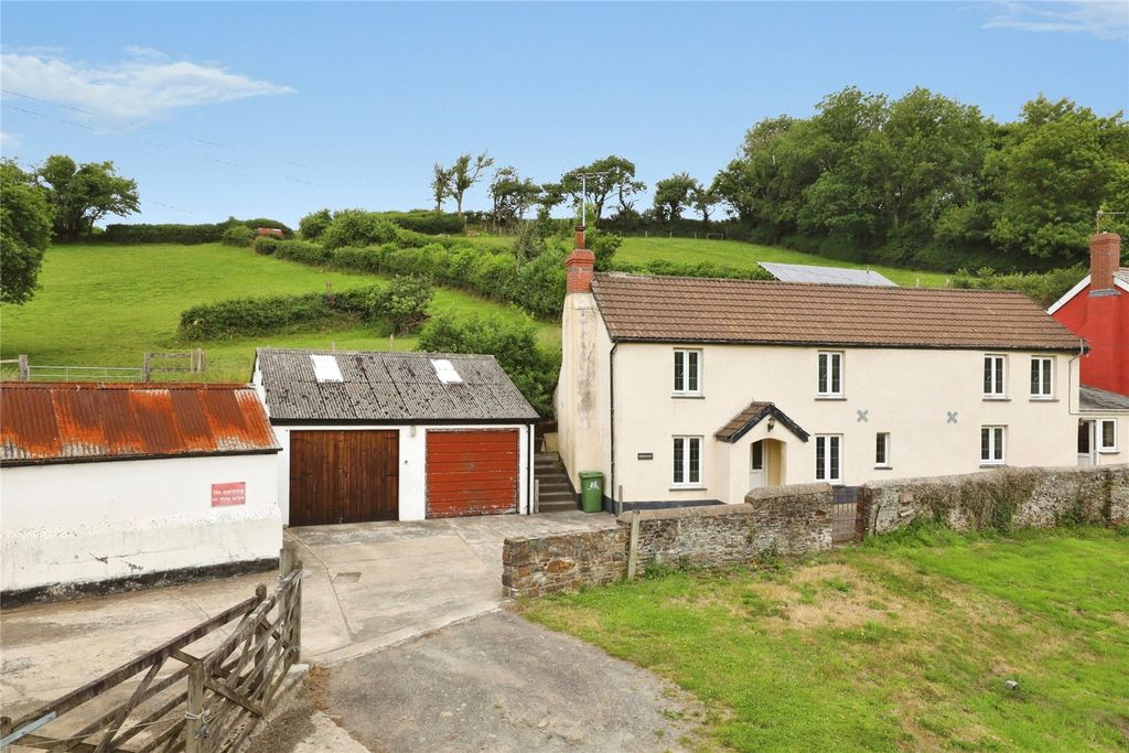Property photo 1 of 17 Picture No. 06