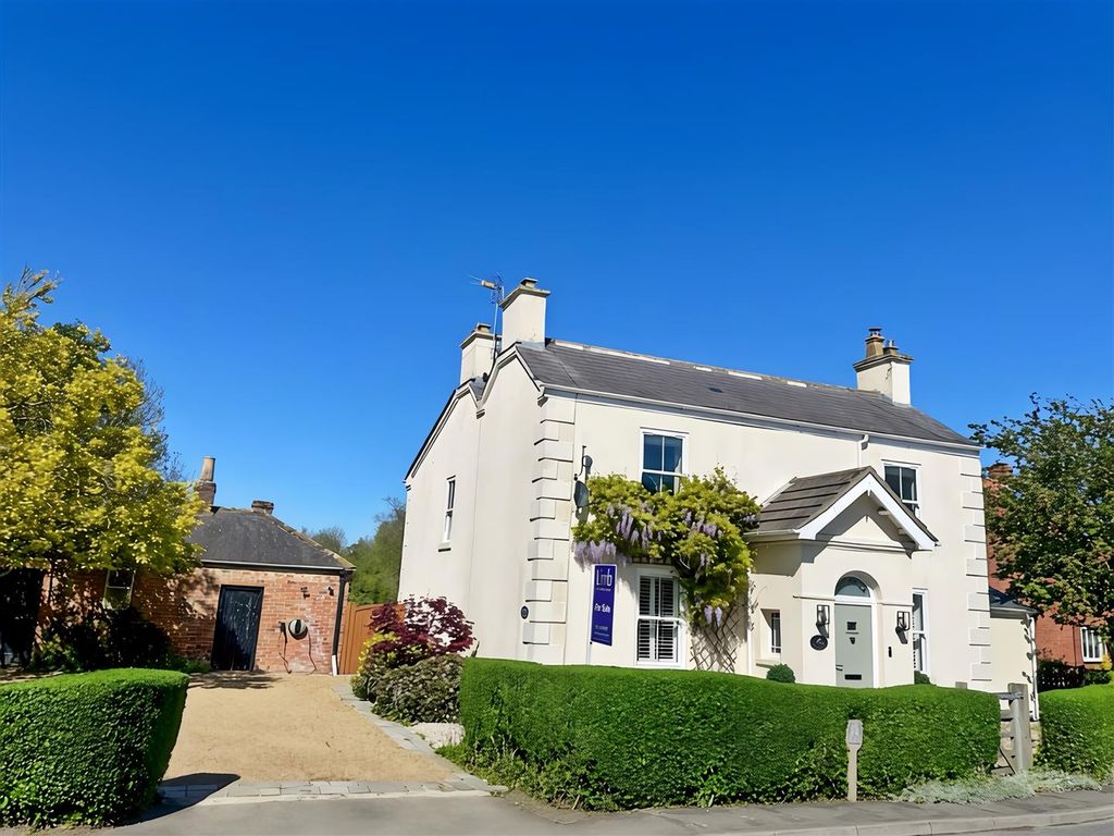 Property photo 1 of 39 Airedale - Main Image