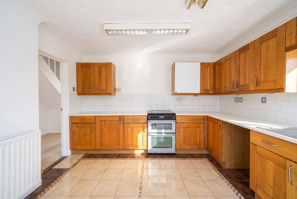 Property photo 3 of 15