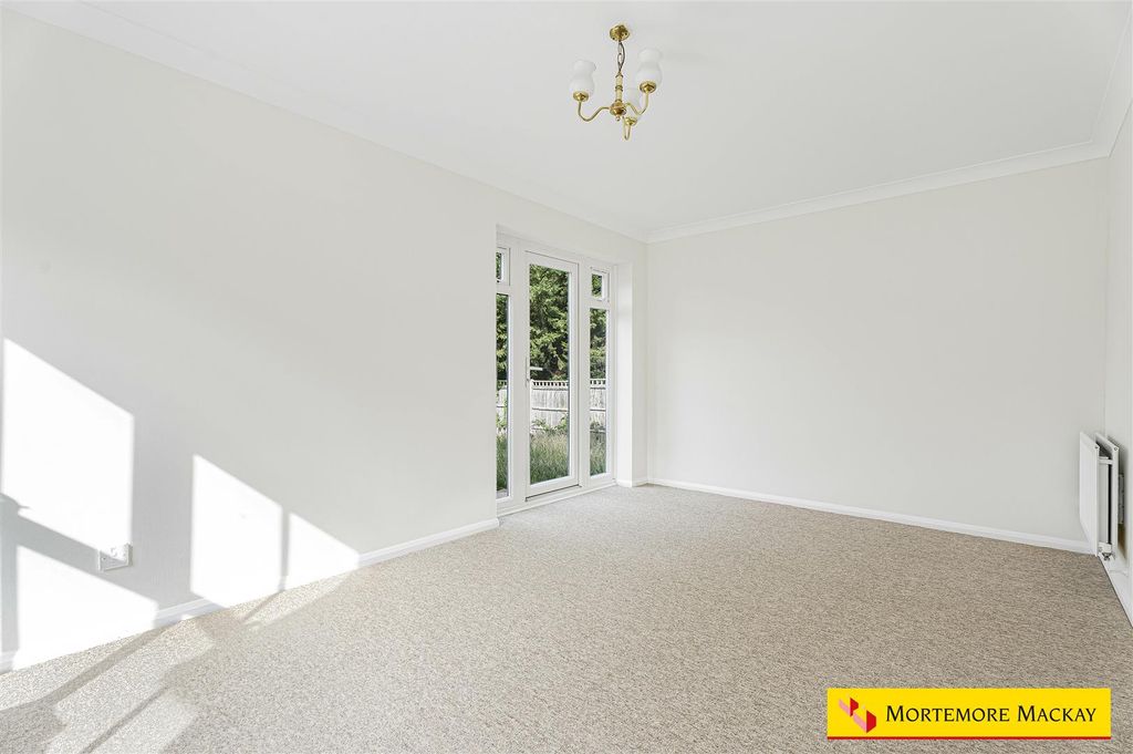 Property photo 2 of 24 12_61084_Watermarked.Jpg