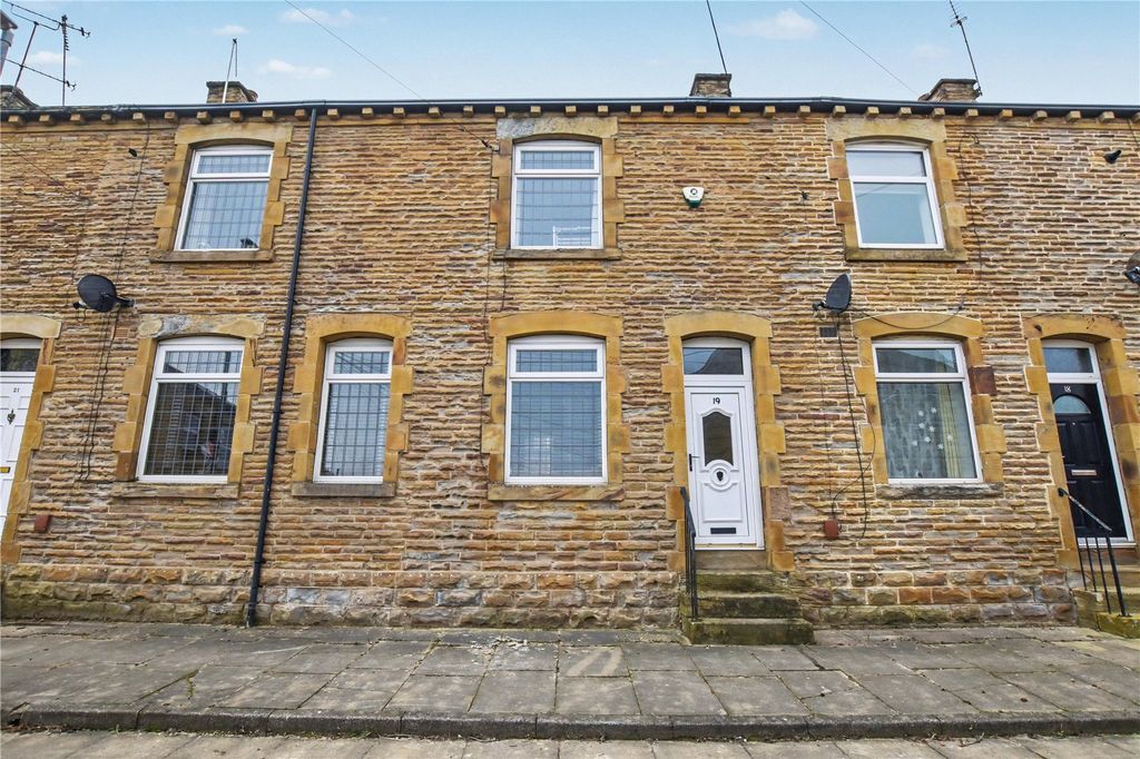 Property photo 1 of 22 Picture No. 23