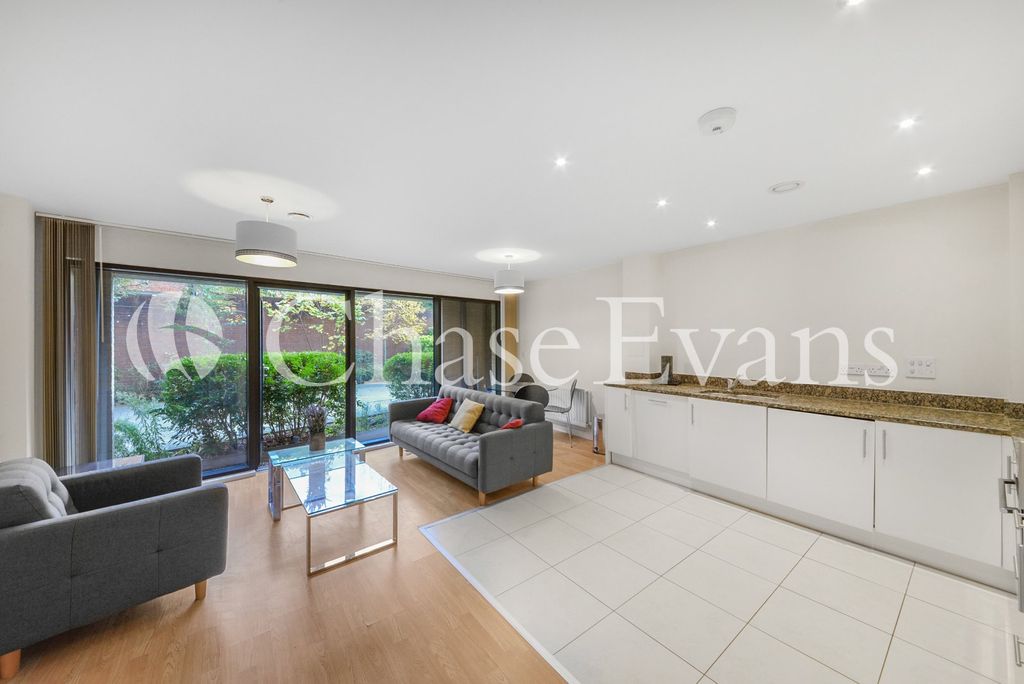 Property photo 1 of 14 Living Area