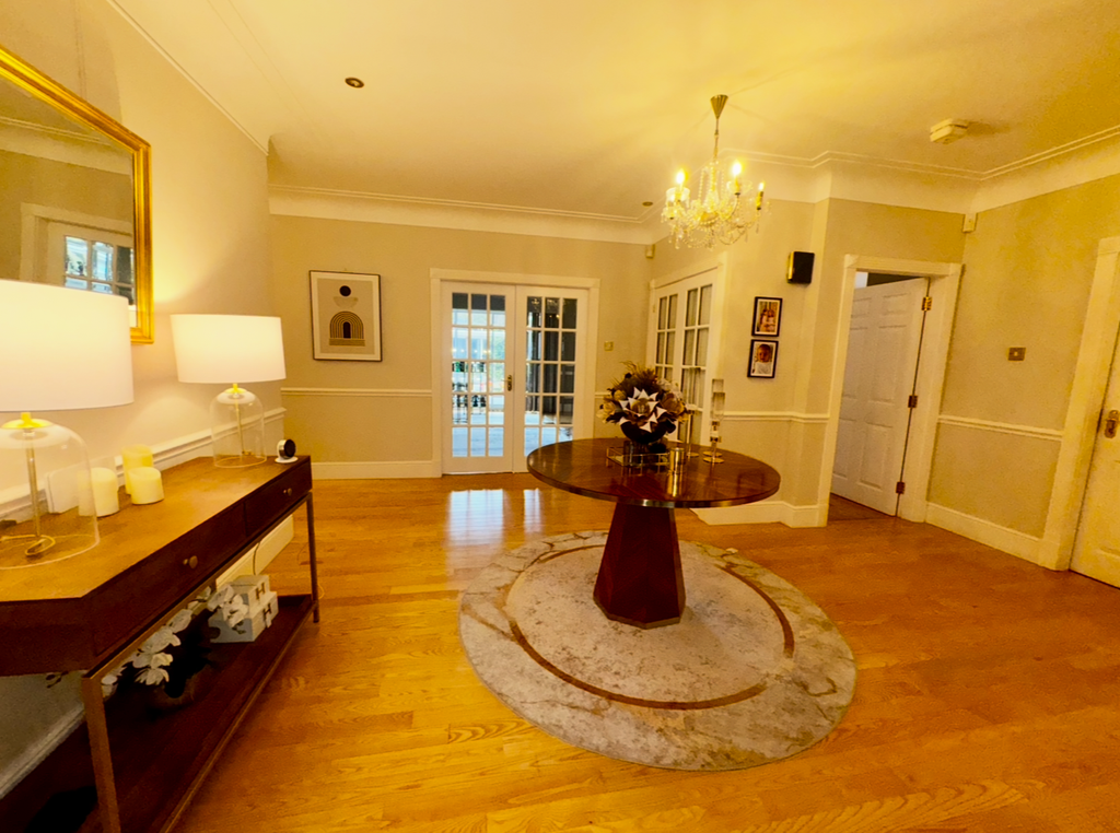 Property photo 3 of 27