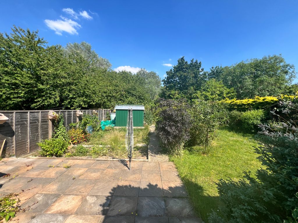 Property photo 3 of 12