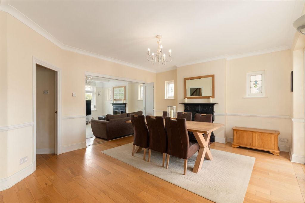 Property photo 3 of 16 Cherrywood Lane