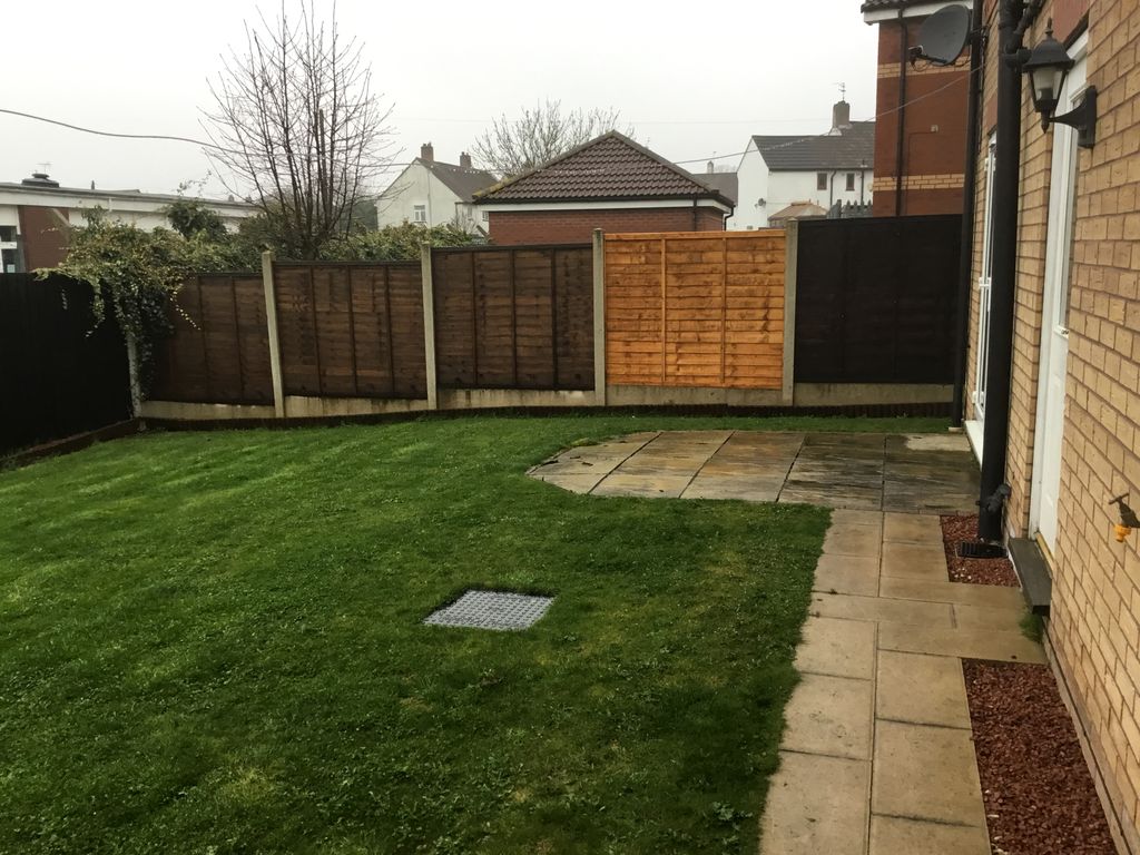 Property photo 2 of 4 Enclosed Garden