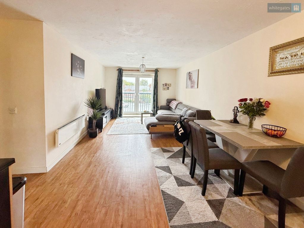 Property photo 3 of 7 Pbox-Img.Jpg