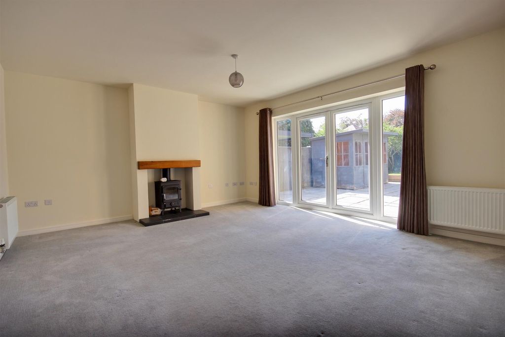 Property photo 2 of 19 Nursery (15).Jpg