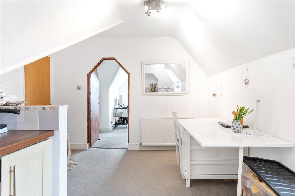 Property photo 2 of 10 Picture No. 09