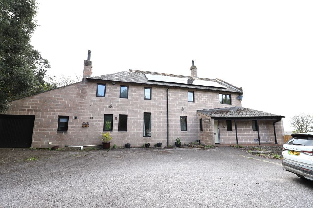 Property photo 1 of 14 Photo 22