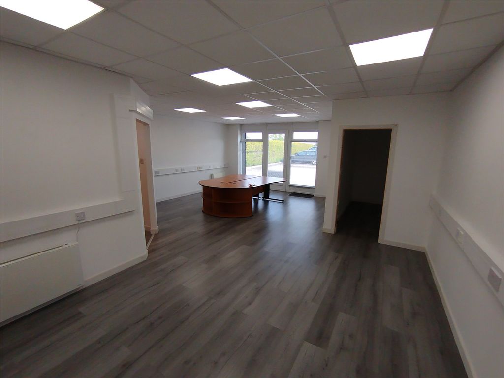 Property photo 2 of 6 Picture No. 08