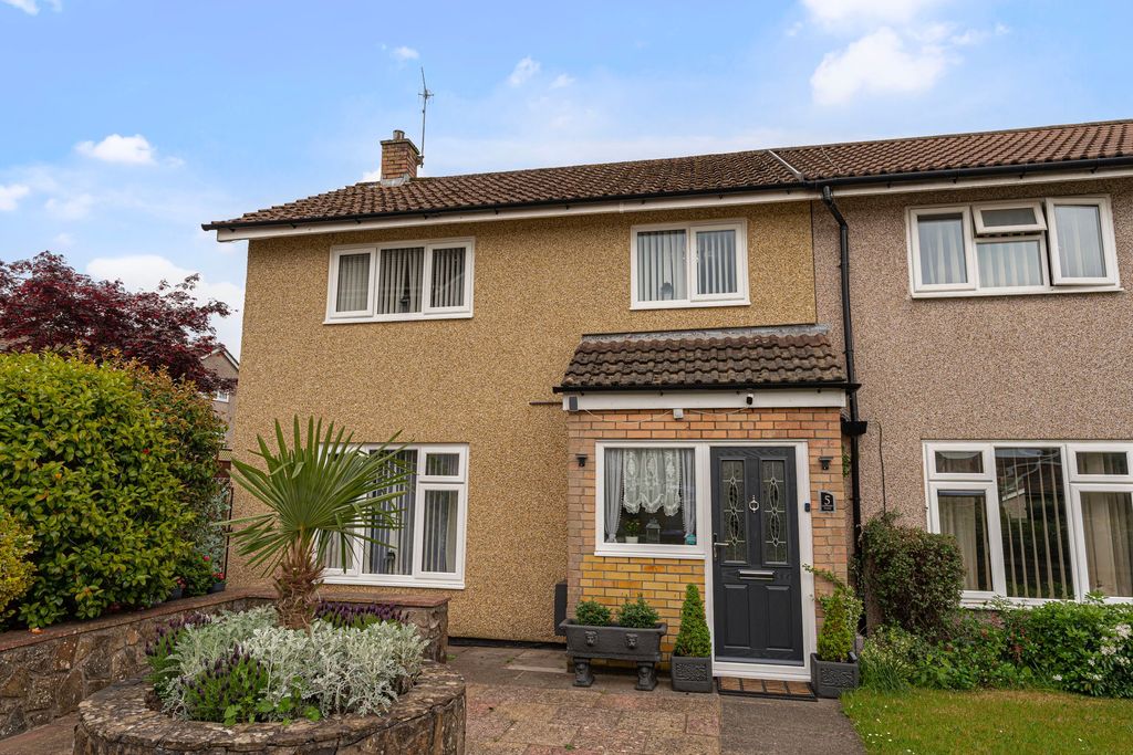 Property photo 1 of 35