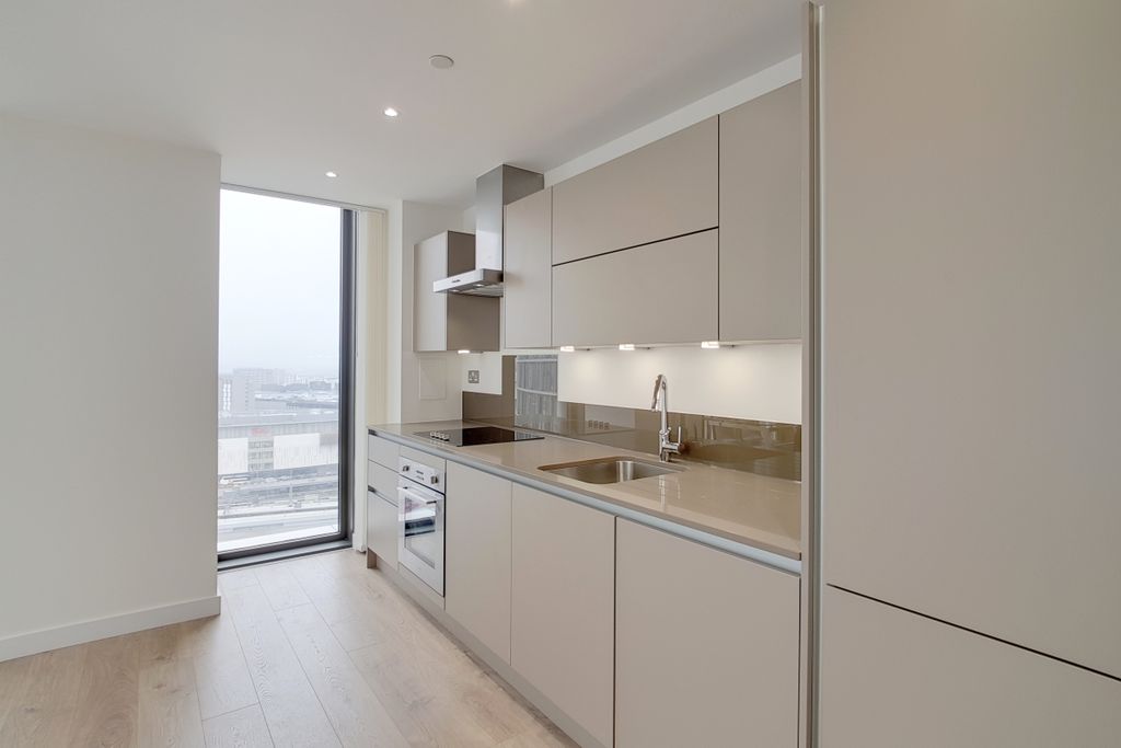 Property photo 1 of 15 3_Kitchen_Recepti...