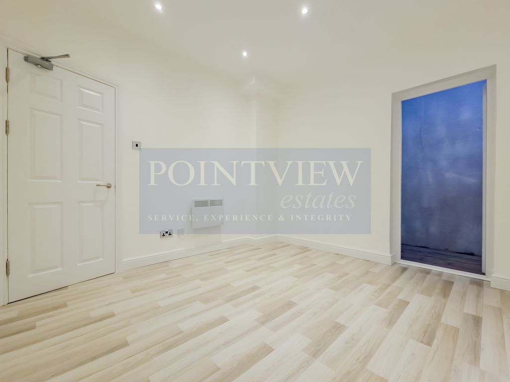 Property photo 3 of 5 Photo 3