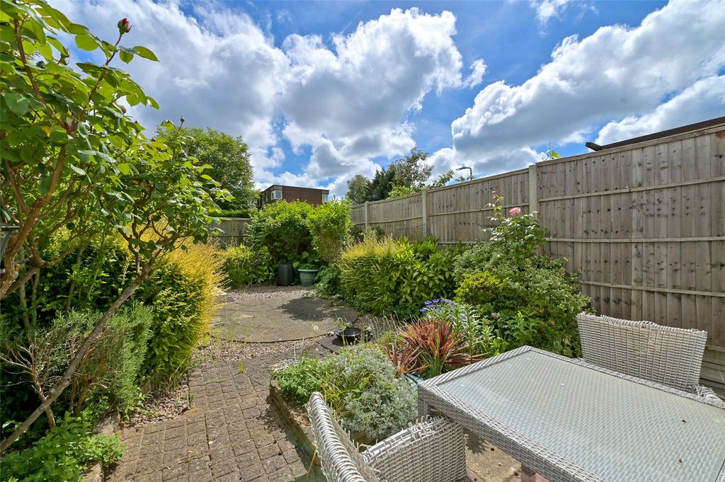 Property photo 1 of 9 Picture No. 10