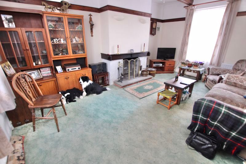 Property photo 2 of 11 Photo 10