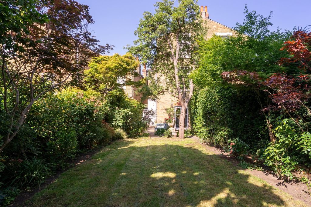 Property photo 3 of 15
