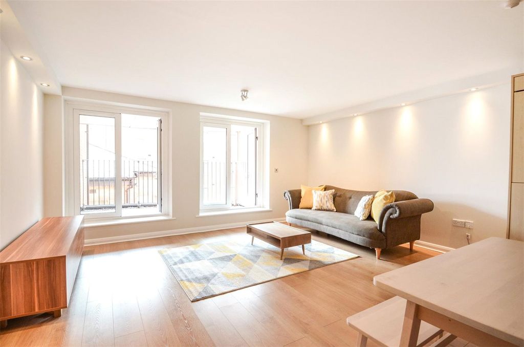 Property photo 2 of 10 Open Plan Living