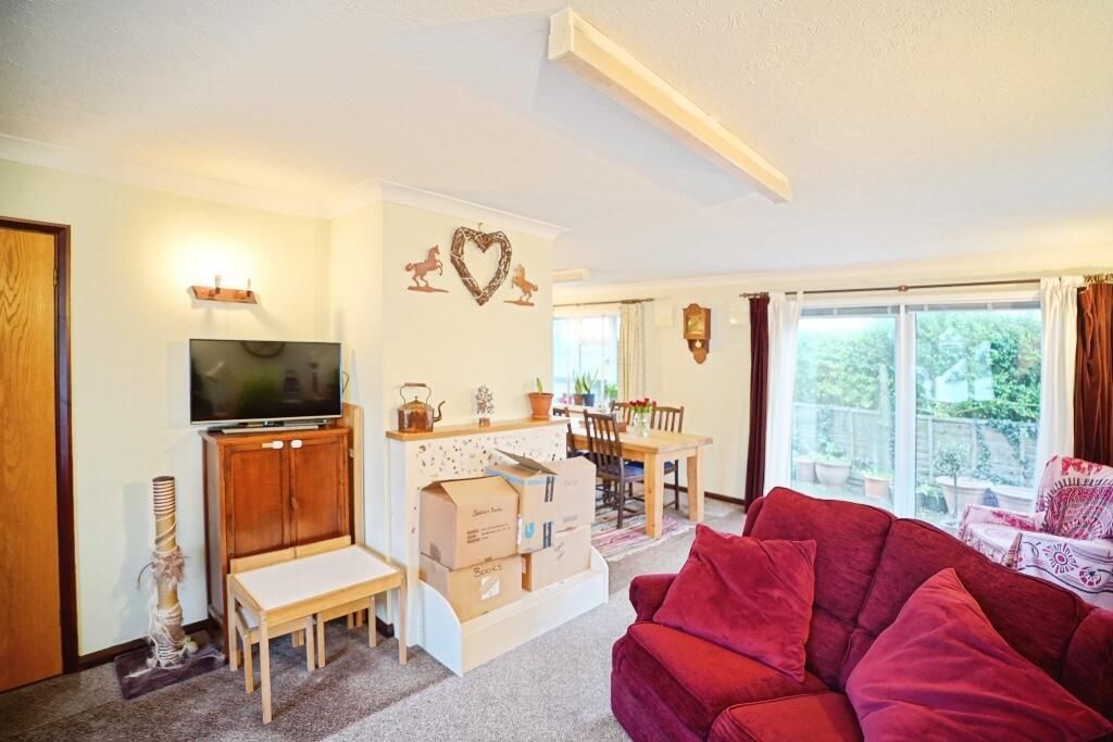 Property photo 3 of 23