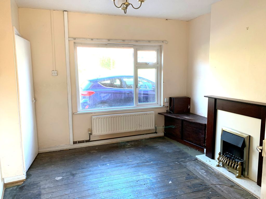 Property photo 2 of 7 d4