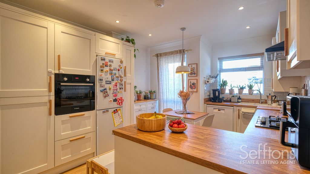 Property photo 3 of 16 Dscf9562_6