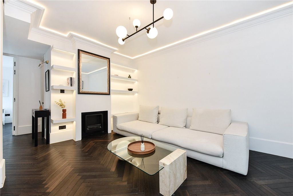 Property photo 3 of 18 Picture No. 15