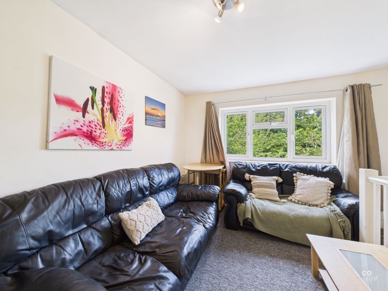 Property photo 2 of 13 Photo 19