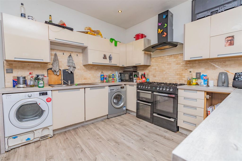 Property photo 3 of 11 Img_7975.Jpg
