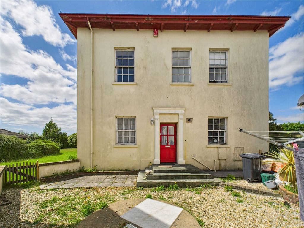 Property photo 1 of 12 Picture No. 09