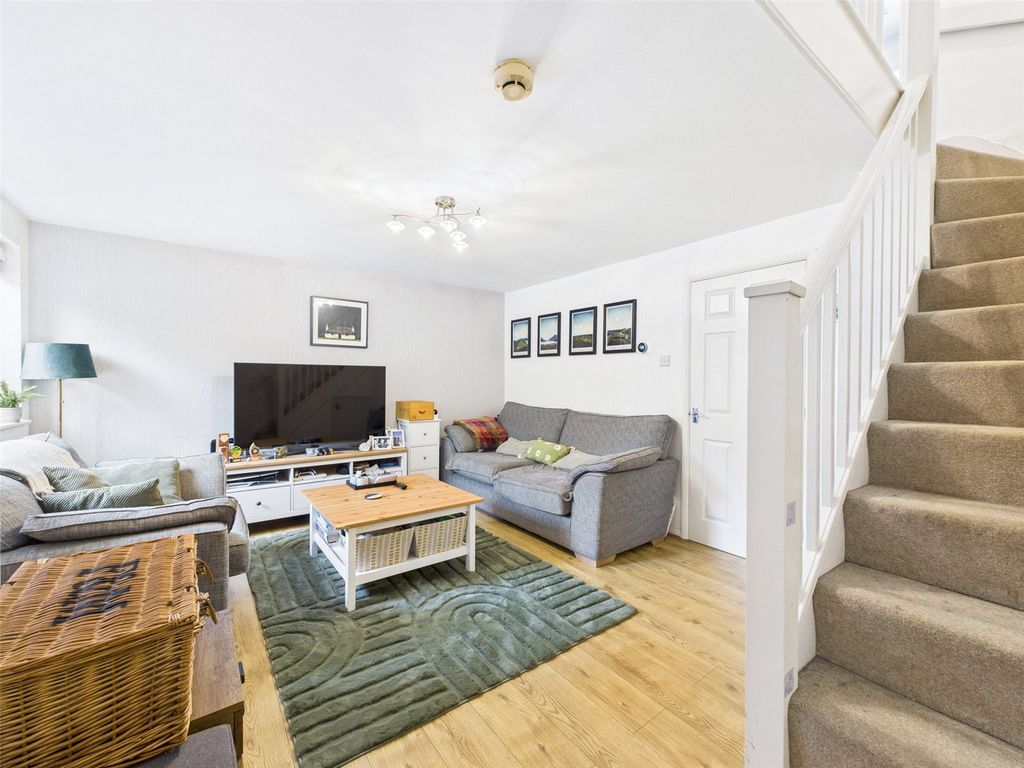 Property photo 2 of 17 Picture No. 13