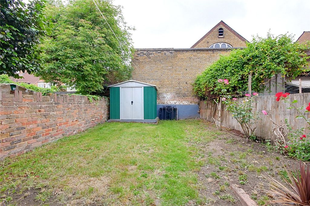 Property photo 2 of 15 Picture No. 08