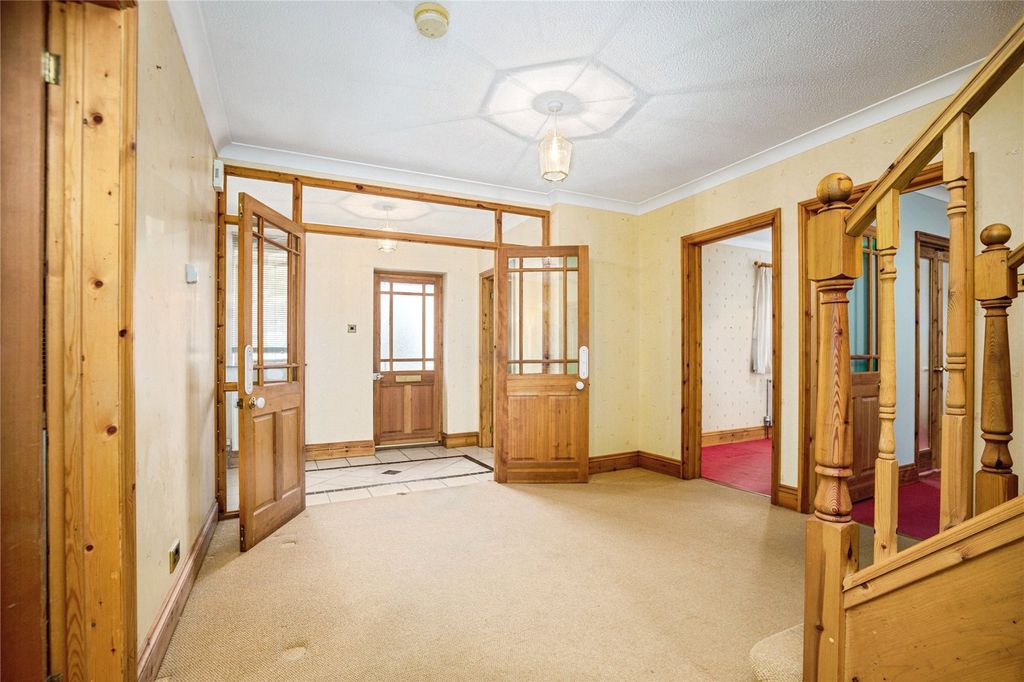 Property photo 3 of 32 Picture No. 50