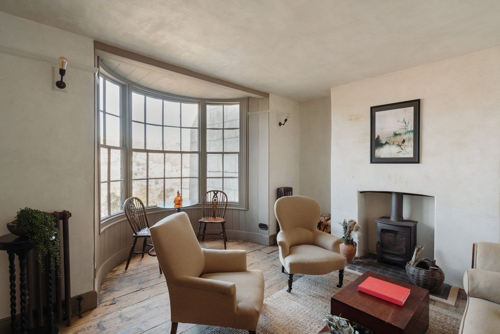 Property photo 1 of 35 274707 - 28-Tackleway-Bentinck-House-035.Jpg