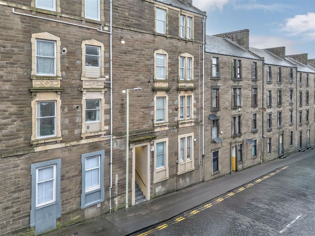 Property photo 1 of 10 Flat 9 2 Rosefield Street Dundee-3.Jpg