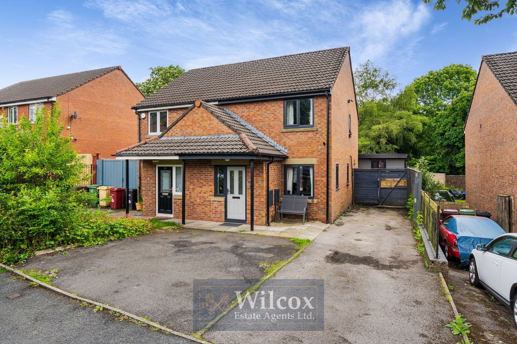 Property photo 1 of 19