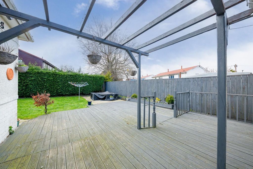 Property photo 2 of 22 Rear Garden-Edit-2.Jpg