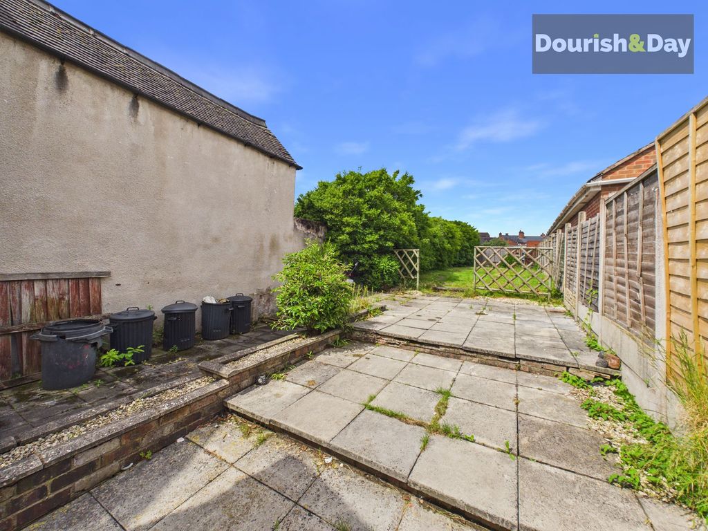Property photo 3 of 16