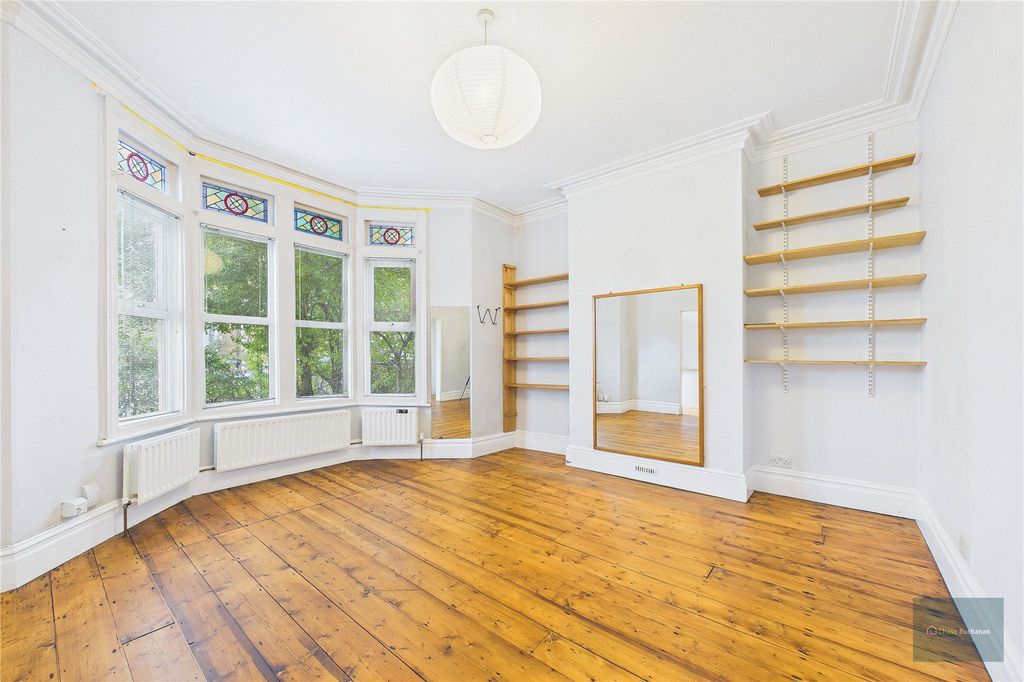 Property photo 2 of 23 Picture No. 02