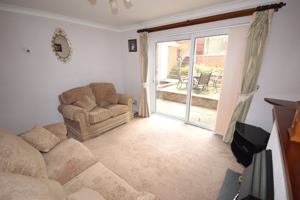 Property photo 3 of 16 Picture No. 03