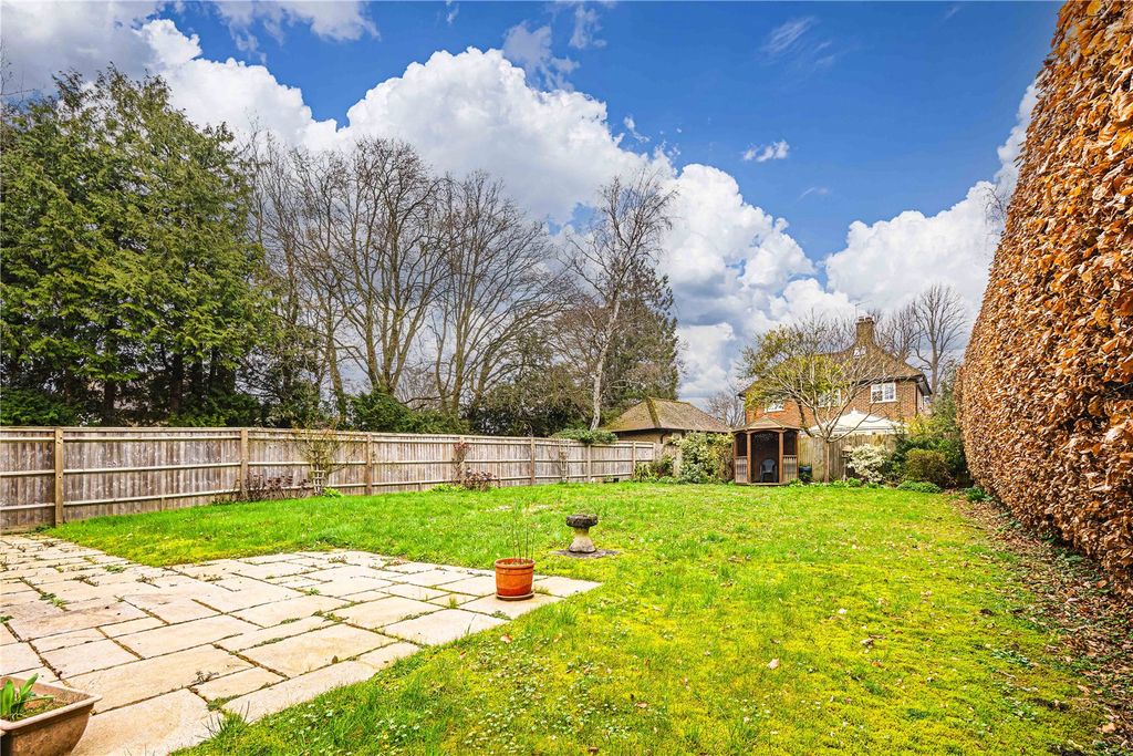 Property photo 2 of 31 Picture No. 01