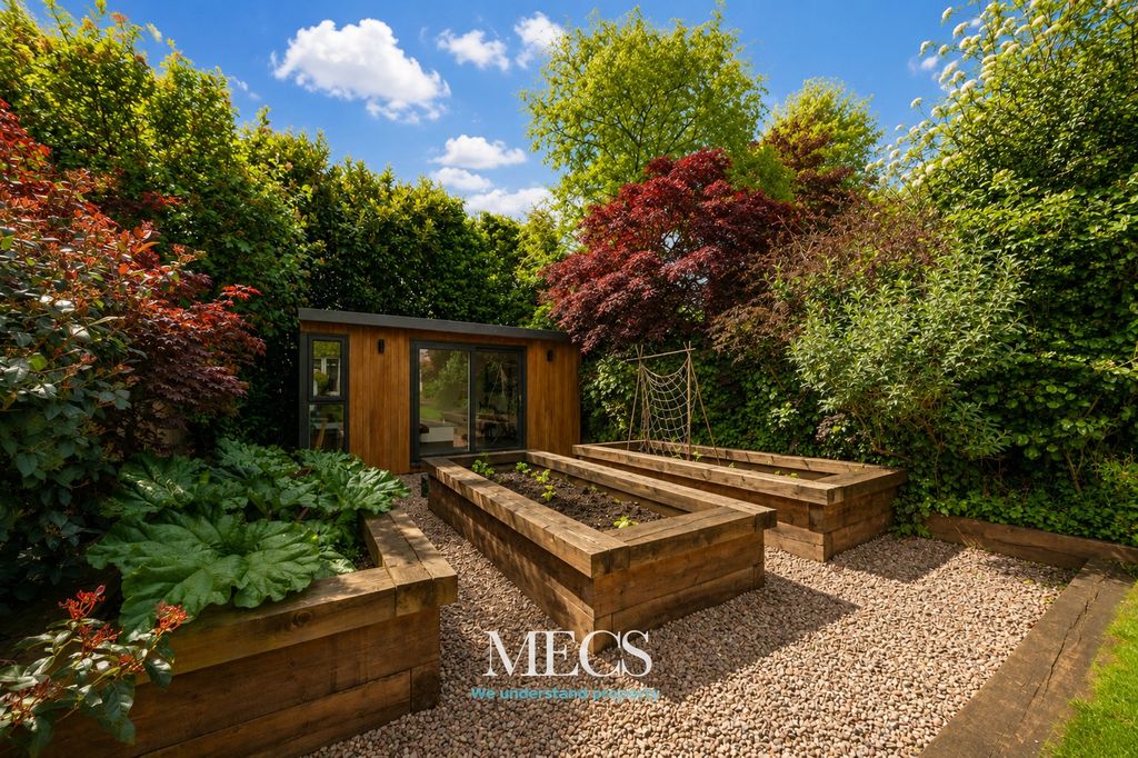 Property photo 3 of 22 5246074