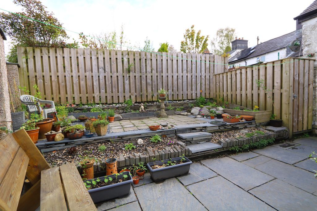 Property photo 2 of 16 Photo 12