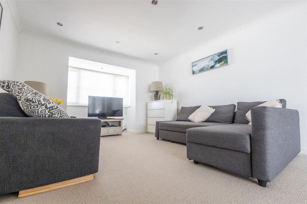 Property photo 2 of 23 2K4A6165.Jpg